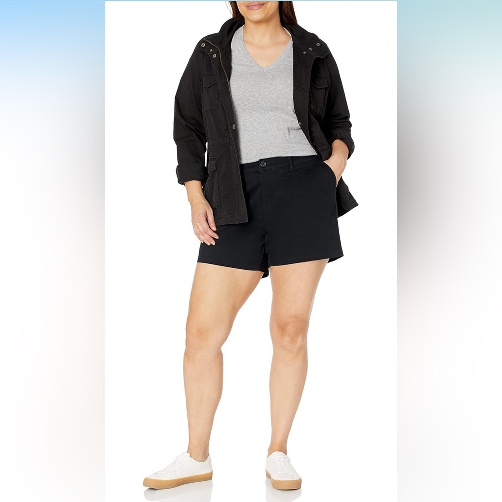 NWT Women's Black Chino Shorts